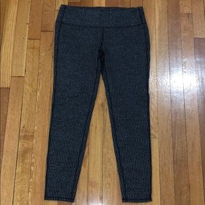 Athleta pattern leggings size L